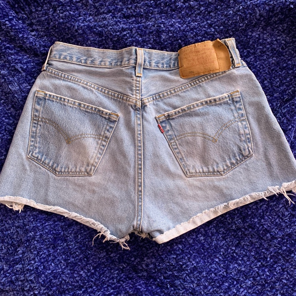 💫Vintage 501 Levi’s cut offs 💫